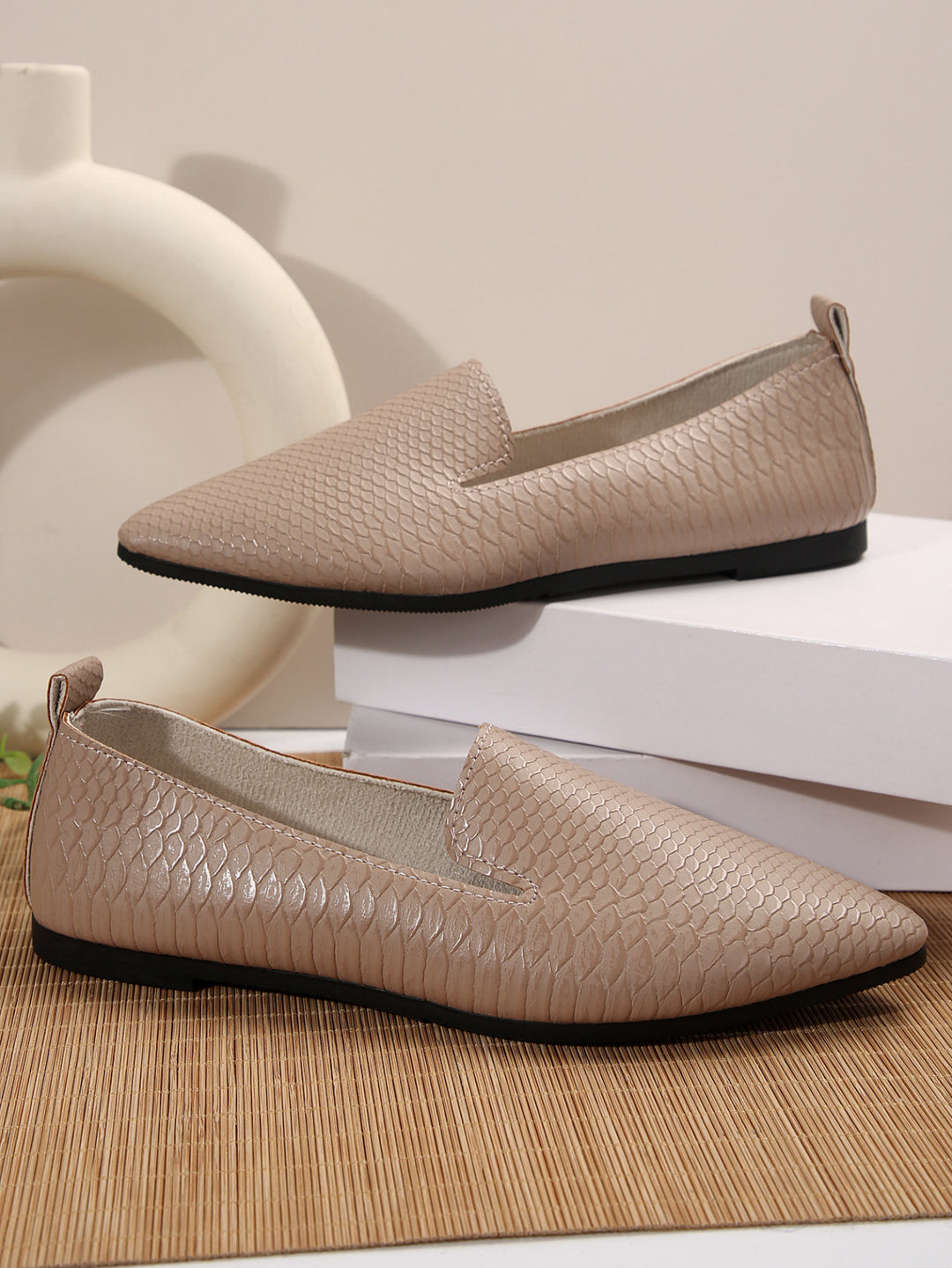 Damen Ballerinas mit atmungsaktivem Netzdesign und flexiblem Fußbett R&B