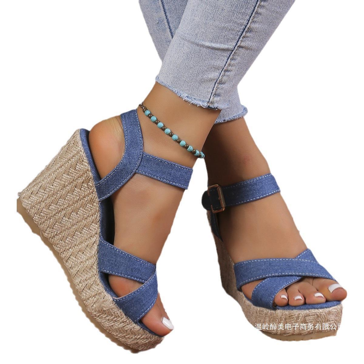 Damen Wedge-Sandaletten mit geflochtenem Jute-Detail und rutschfester Sohle R&B