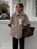 Damen Flauschiger Poncho R&B
