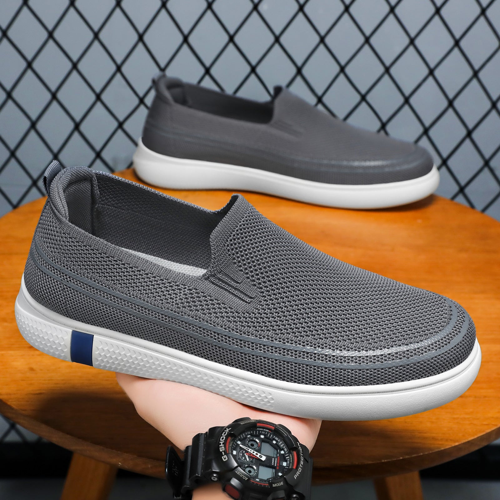 Damen Sneakers mit flexiblem Strickoberteil und rutschfester Sohle R&B