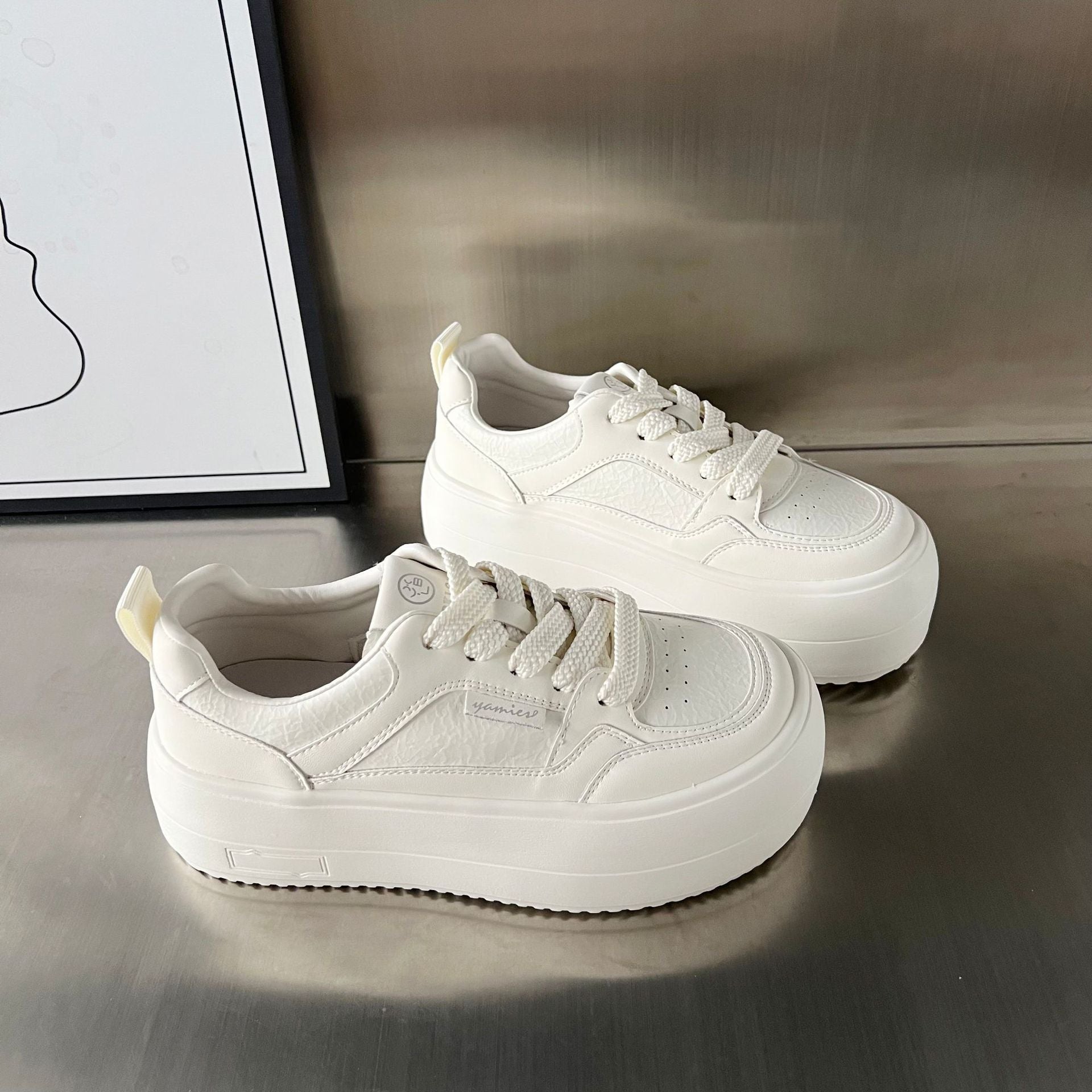 Damen Plateau-Sneaker mit modischer Struktur und rutschfester Sohle R&B