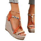 Damen Wedge-Sandalen mit geflochtenem Riemen und elegantem Schmuckdetail R&B