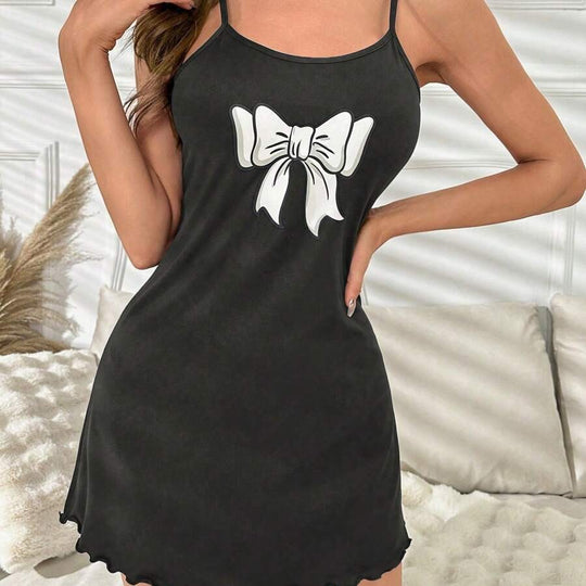 Damen Nachtwäsche Kleid mit auffälligem Kartenspiel-Motiv und verführerischem Saum R&B