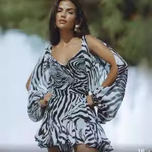 Damen Wickelkleid mit einem eleganten Leopardenmuster und voluminösen Ärmeln R&B