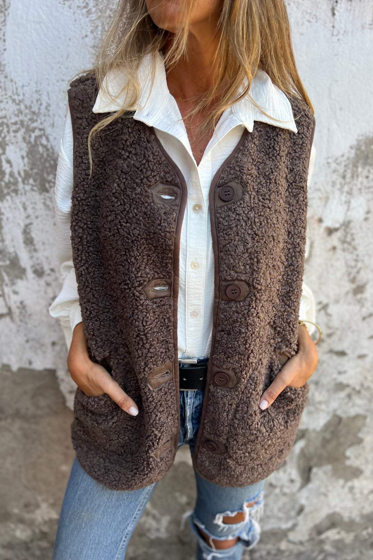 R&B | Sherpa Knopf Weste Jacke