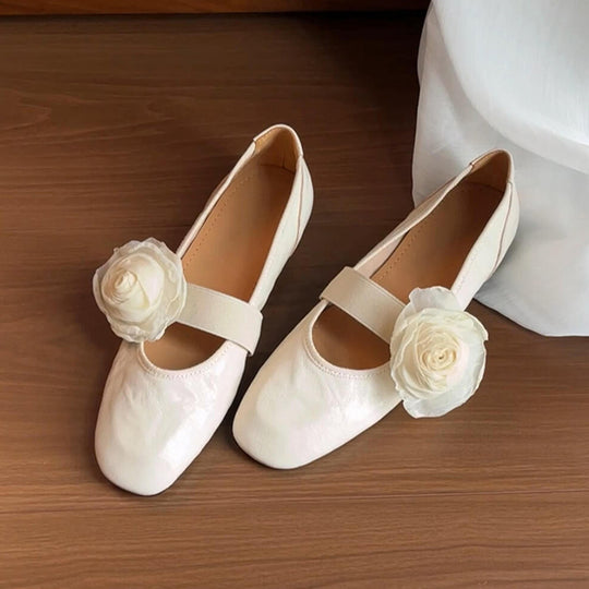 Damen Ballerina-Schuhe mit floralem Applikationsdesign und verstellbarem Riemen R&B