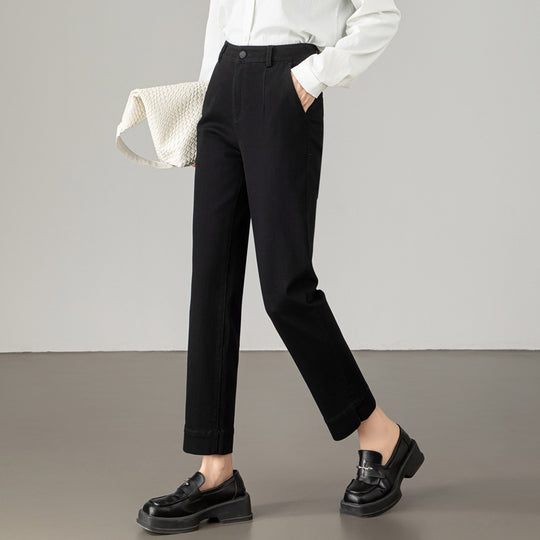 Damen Weite Jeans mit hohen Taschen und modernen Nähten