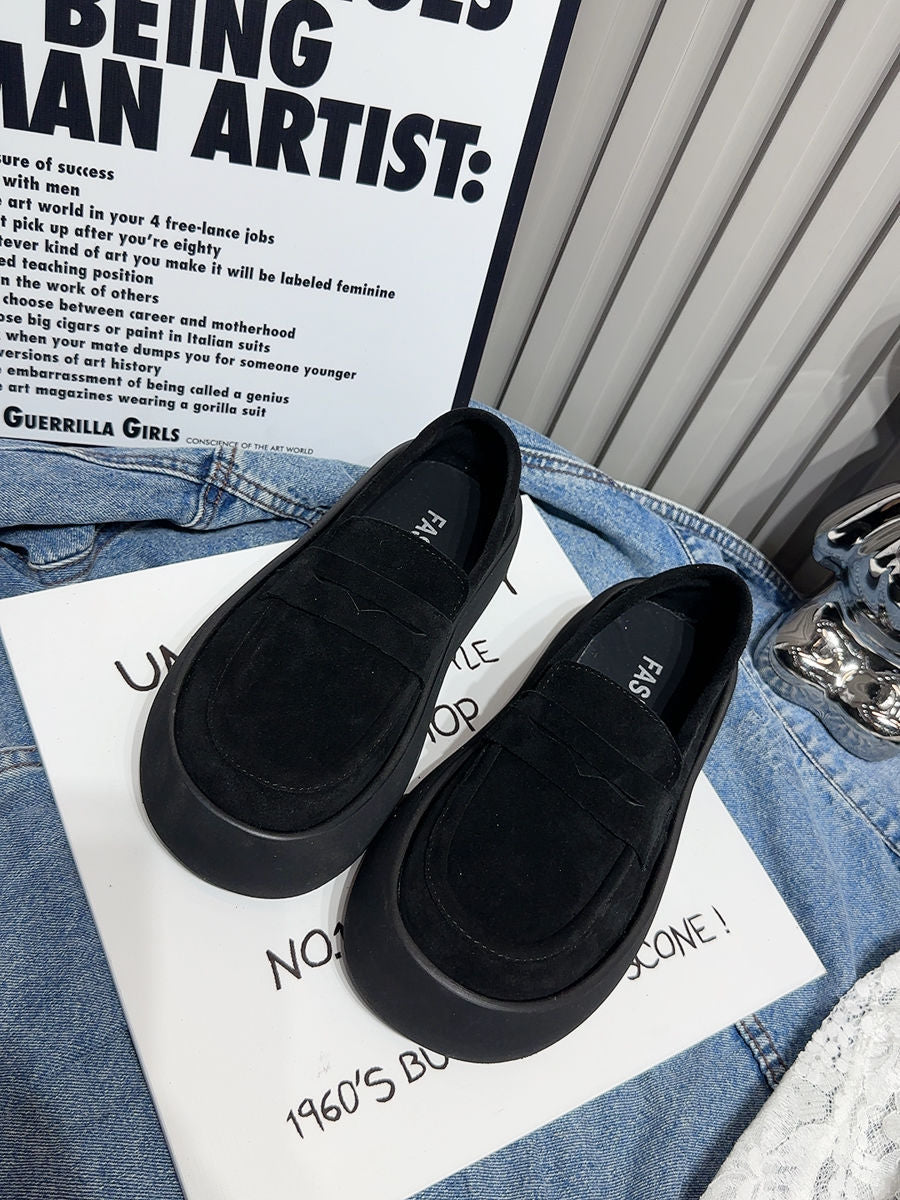 Damen modische Slipper mit extravaganter Plateau-Sohle R&B