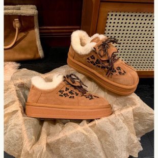 Damen Sneaker mit kuscheligem Innenfutter und tierischem Design R&B