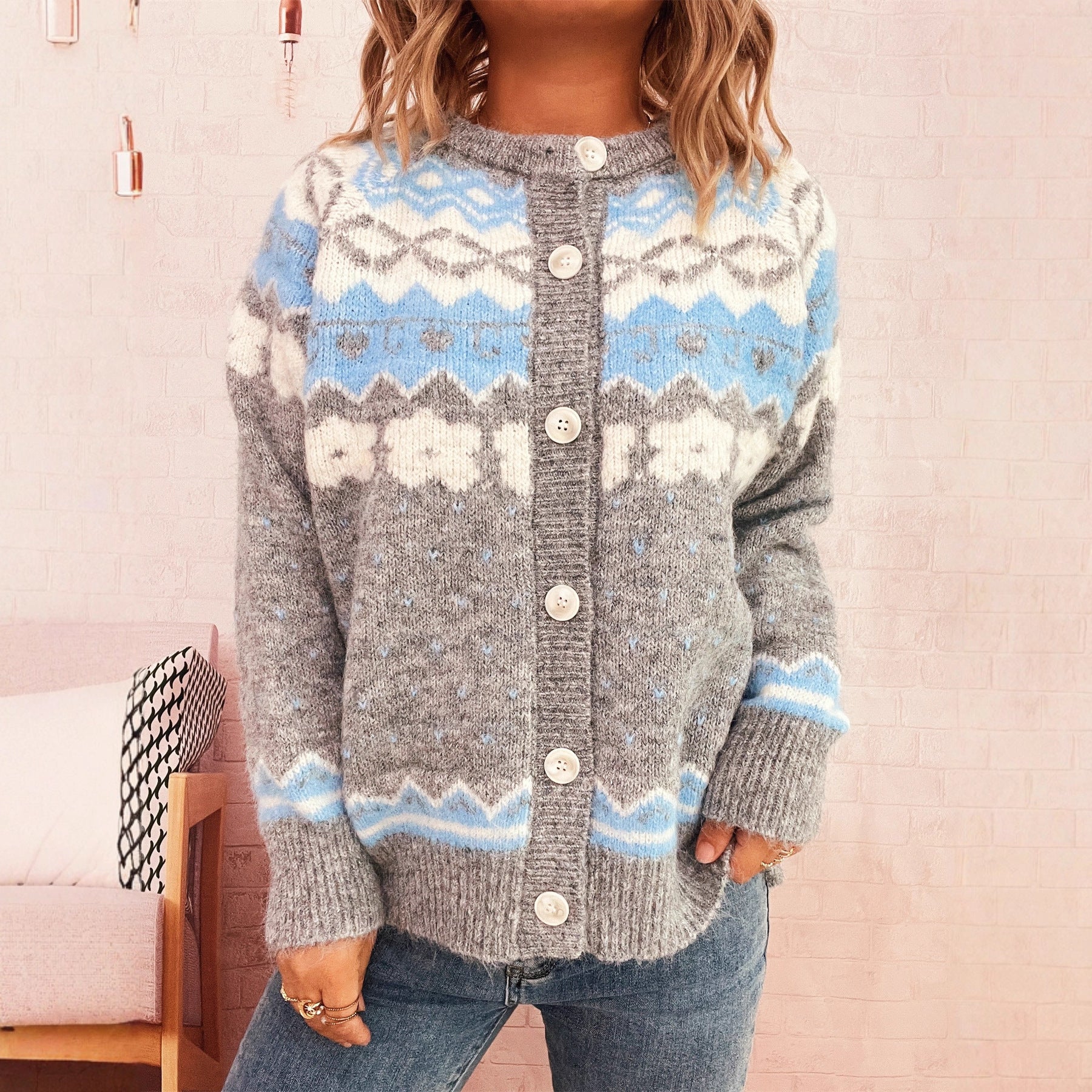 Damen gemütliche Strickjacke mit blauen Mustern und Knopfverschluss R&B