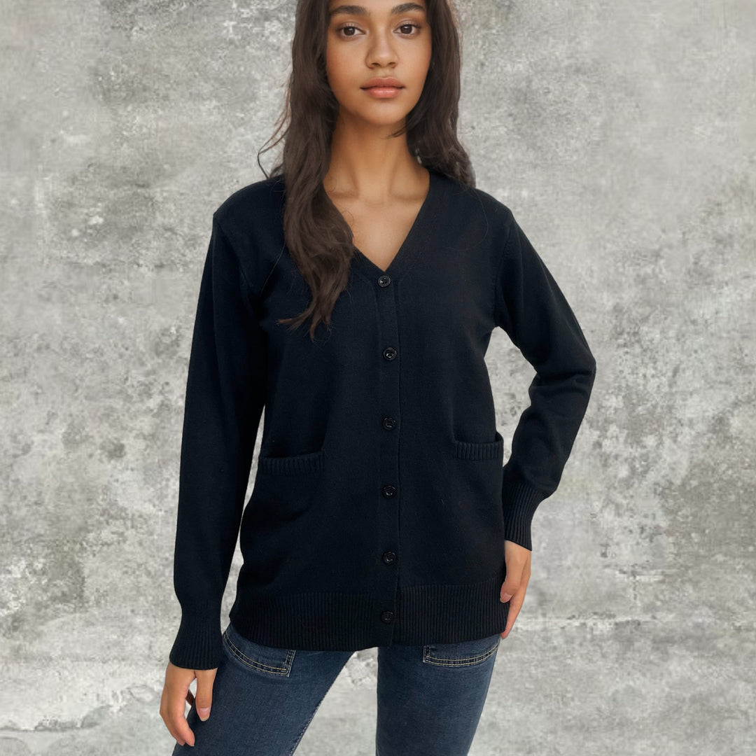 Damen Strickjacke mit Knopfverschluss und praktischen Taschen R&B
