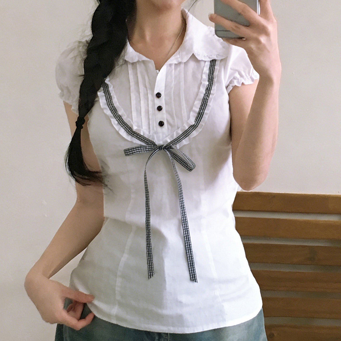 Damenbluse mit Rüschendetails und kontrastierendem Halsband R&B
