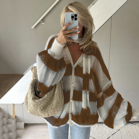 Damen Oversized Strickjacke mit modernen Streifen R&B