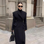 Damen nan Maxilanger Wollmixmantel mit taillierter Silhouette, Reverskragen und Pattentaschen R&B