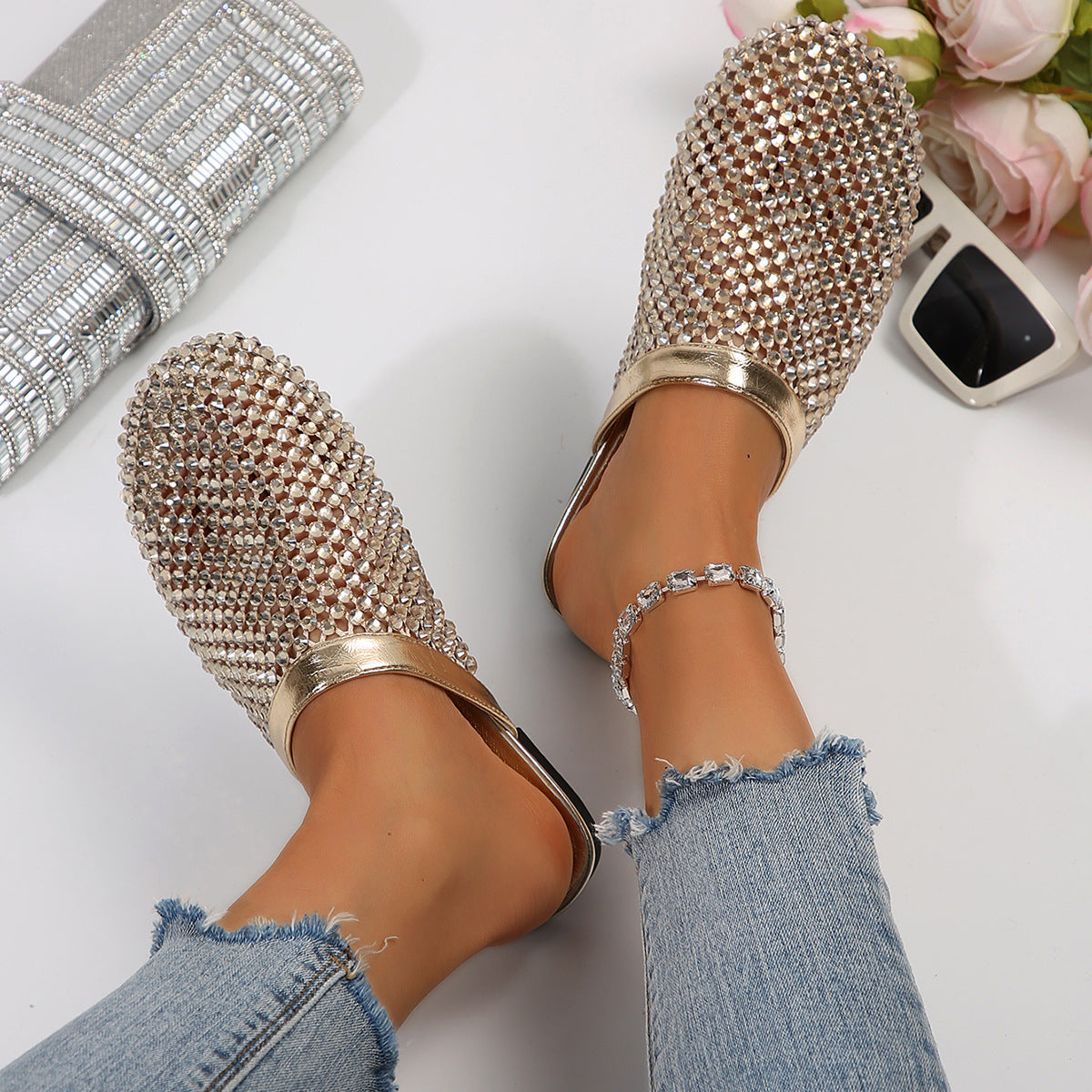 Damen Glamouröse Mules mit funkelnden Strassverzierungen R&B