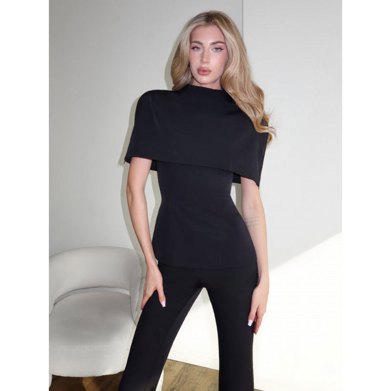 Damen Elegantes Oberteil mit asymmetrischem Kragen und figurbetontem Schnitt R&B