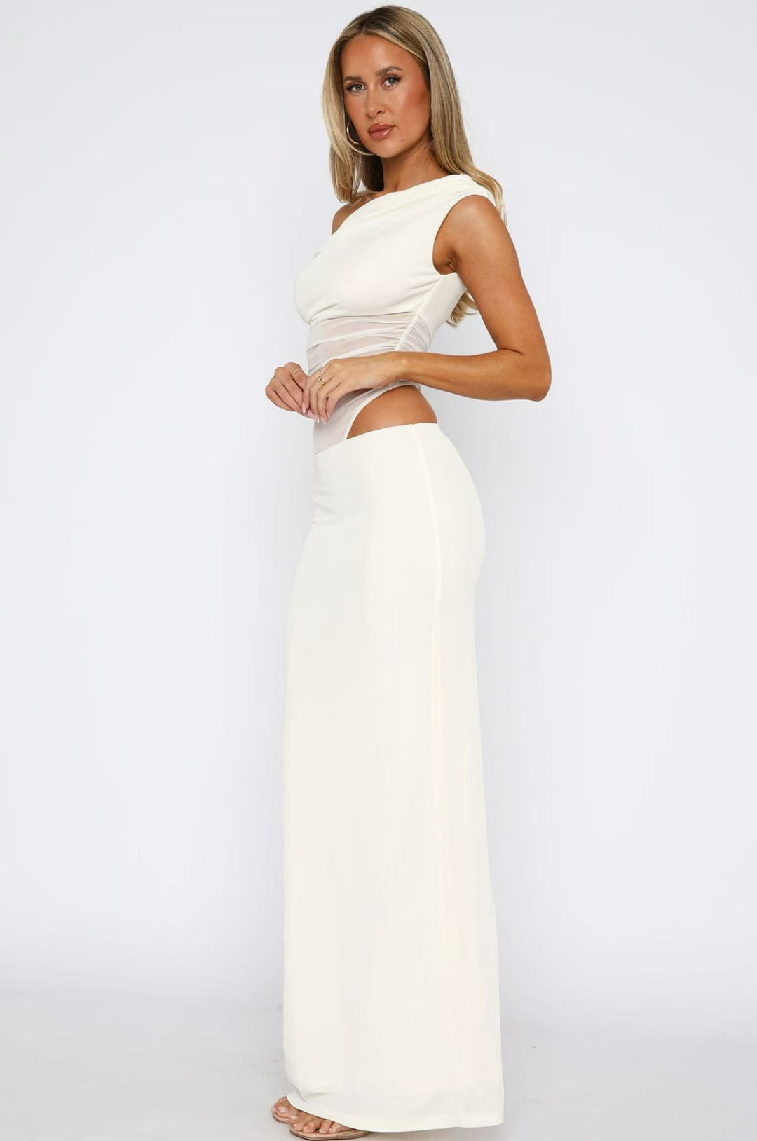 Damen Elegantes Maxikleid mit asymmetrischem Schnitt und transparenten Einsätzen R&B