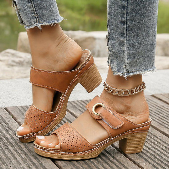 Damen modische Blockabsatz-Sandalen mit dekorativem Riemendesign R&B