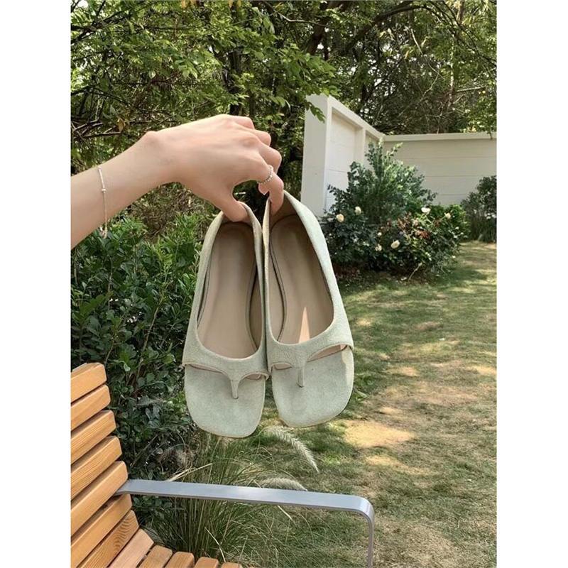 Damen flache Zehentrenner-Sandalen mit elegantem Design R&B
