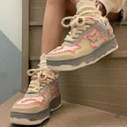 Damen Sneakers mit verspieltem Tiermotiv und dämpfendem Sohlenprofil R&B