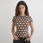 Damen Figurbetontes Kurzarmshirt mit modernen Punktedesign R&B
