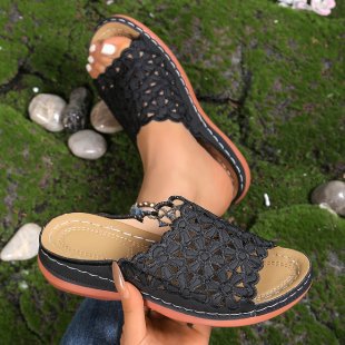 Damen offene Riemchen-Sandalen mit floralem Häkel-Muster R&B