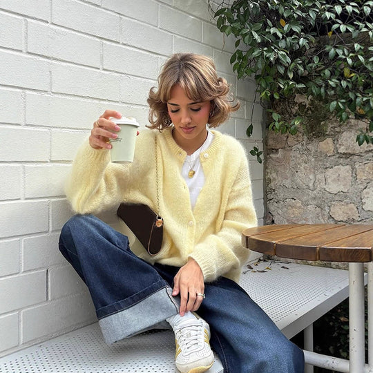 Damen weicher Strickcardigan mit großen Puffärmeln R&B