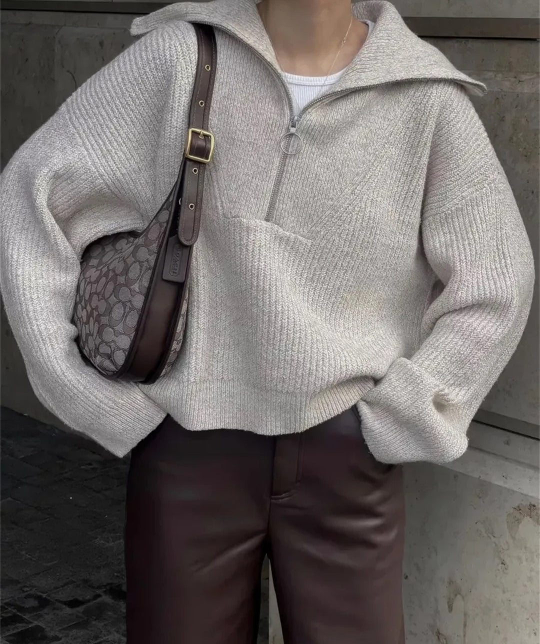 Damen Strickpullover mit Reißverschluss und lässigem Schnitt R&B