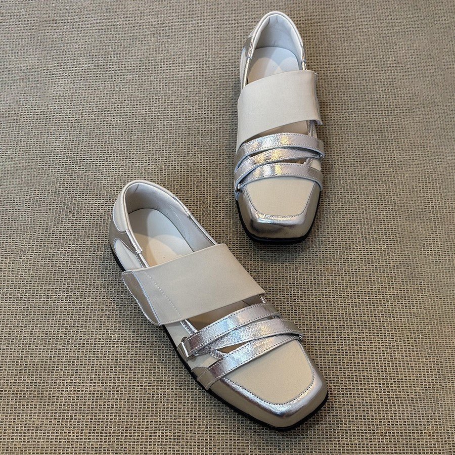 Damen bequeme Slipper mit modernem Riemendesign