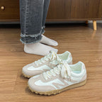 Damen Sportliche Sneakers mit innovativem Design und atmungsaktiven Einsätzen