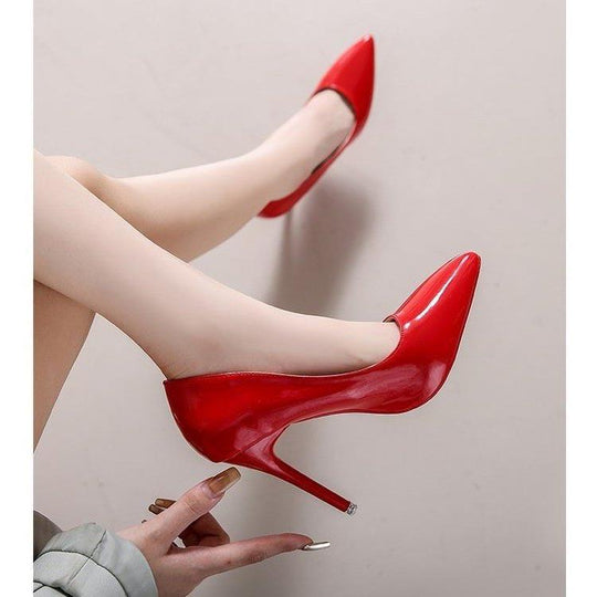 Damen elegante Stiletto-Pumps mit glänzender Lackoberfläche R&B