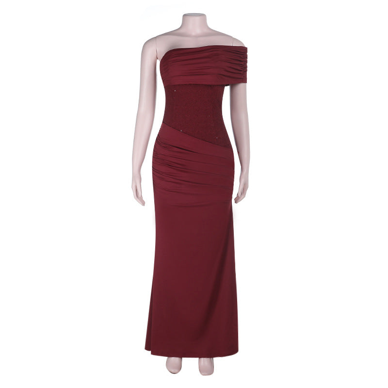 Damen Elegantes Abendkleid mit asymmetrischem Oberteil und figurformenden Raffungen R&B