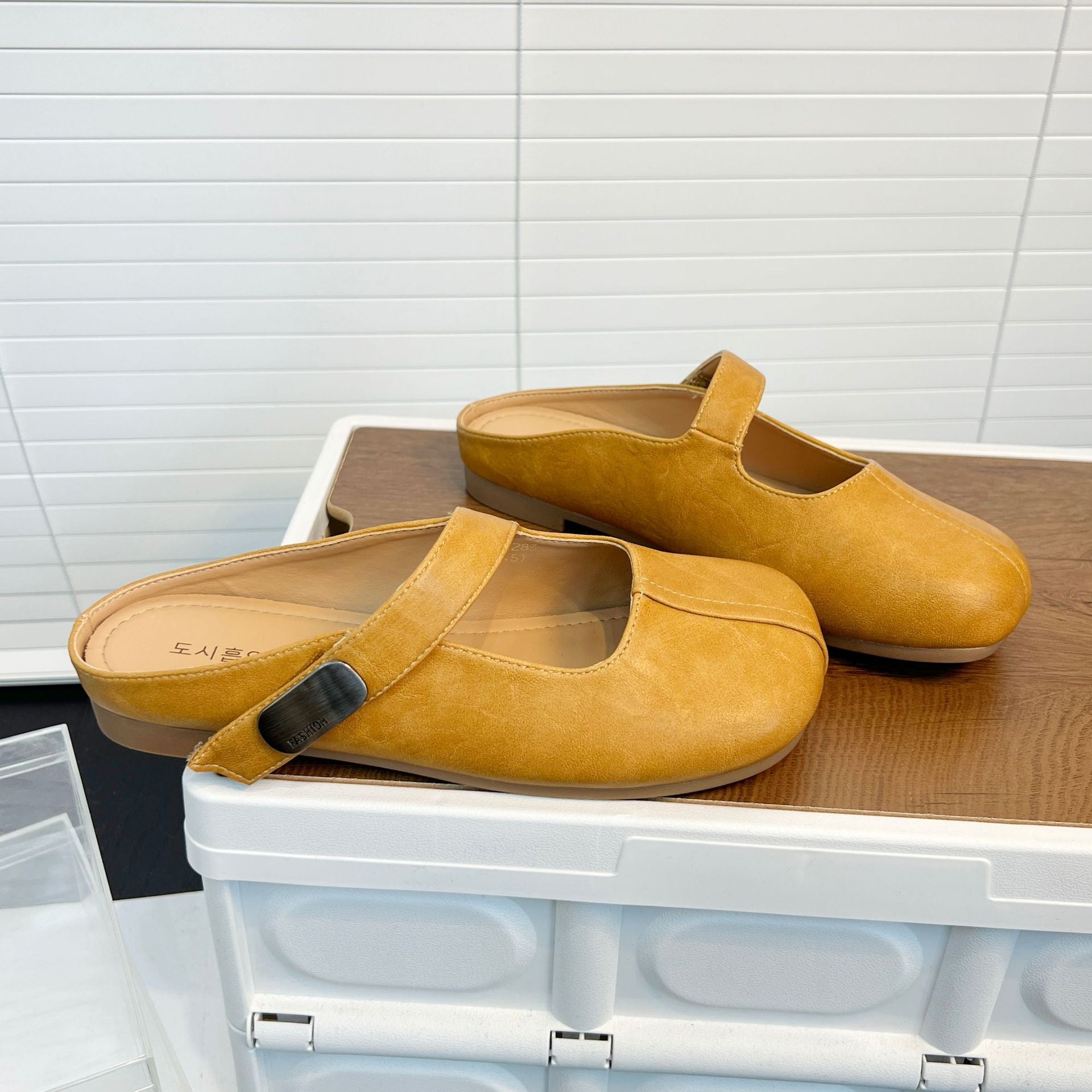 Damen Bequeme Clogs mit praktischem Riemenverschluss und ergonomischer Sohle R&B