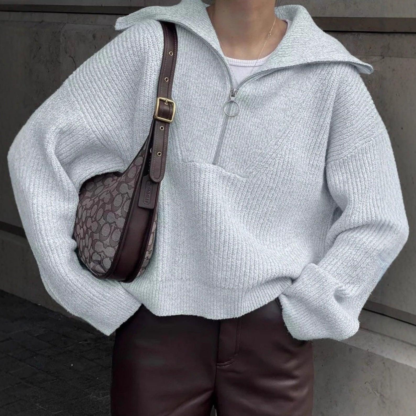 Damen Strickpullover mit Reißverschluss und lässigem Schnitt R&B