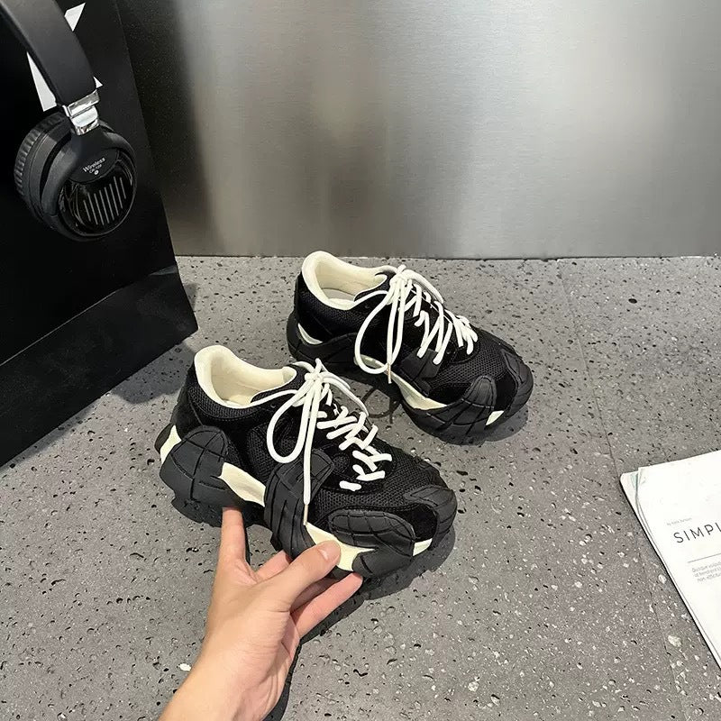 Damen Sportliche Sneakers mit robustem Design und atmungsaktiver Mesh-Oberfläche R&B