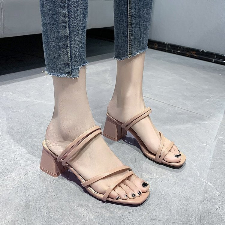 Damen Sandalen mit stilvollem Blockabsatz und feinen Riemen R&B