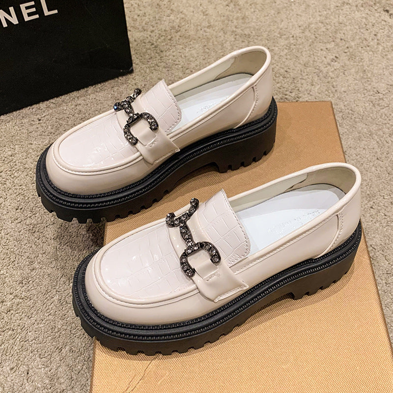 Damen Loafers mit modischer Krokodilprägung und dekorativem Schmuck-Riemen R&B