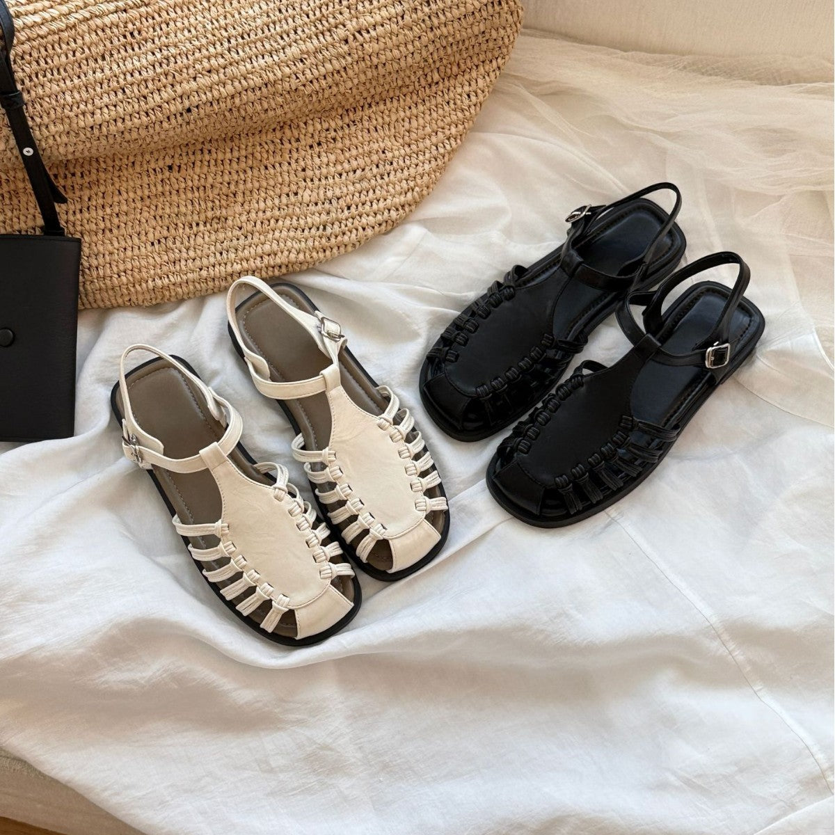 Damen Komfortable Sandalen mit dekorativem Riemendesign und atmungsaktivem Fußbett