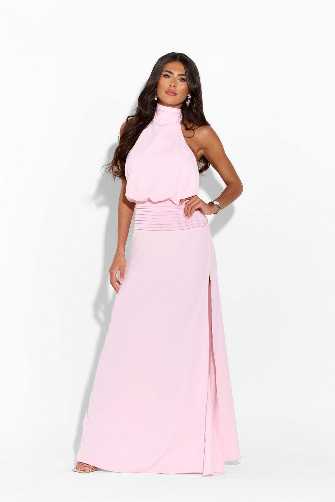 Damen Elegantes Maxikleid mit hochgeschlossenem Design und fließendem Fall R&B