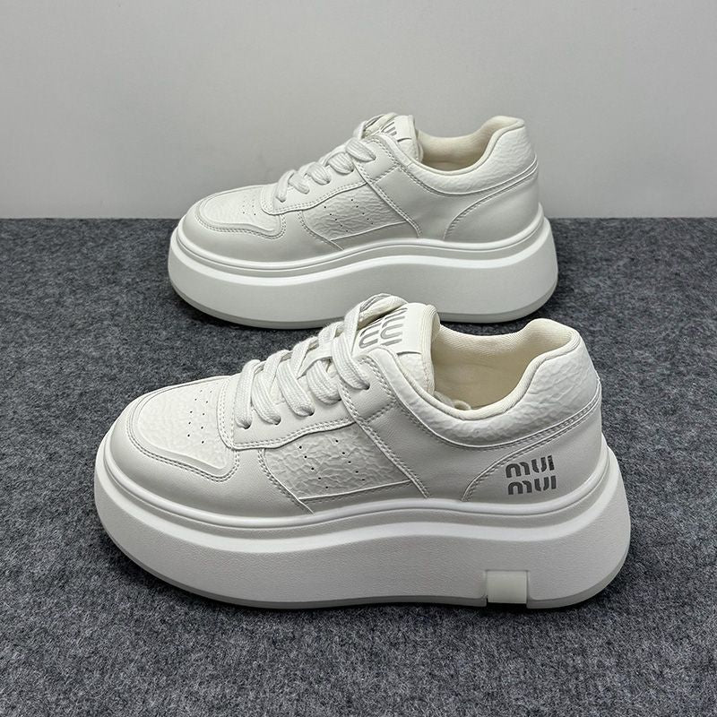 Damen Modische Plateau Sneakers aus strapazierfähigem Leder mit minimalistischer Optik R&B