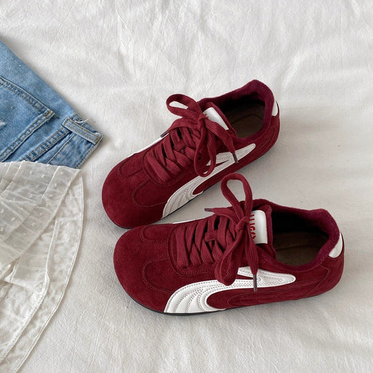 Damen Sportliche Sneaker mit Veloursleder-Obermaterial und gepolsterter Innensohle R&B