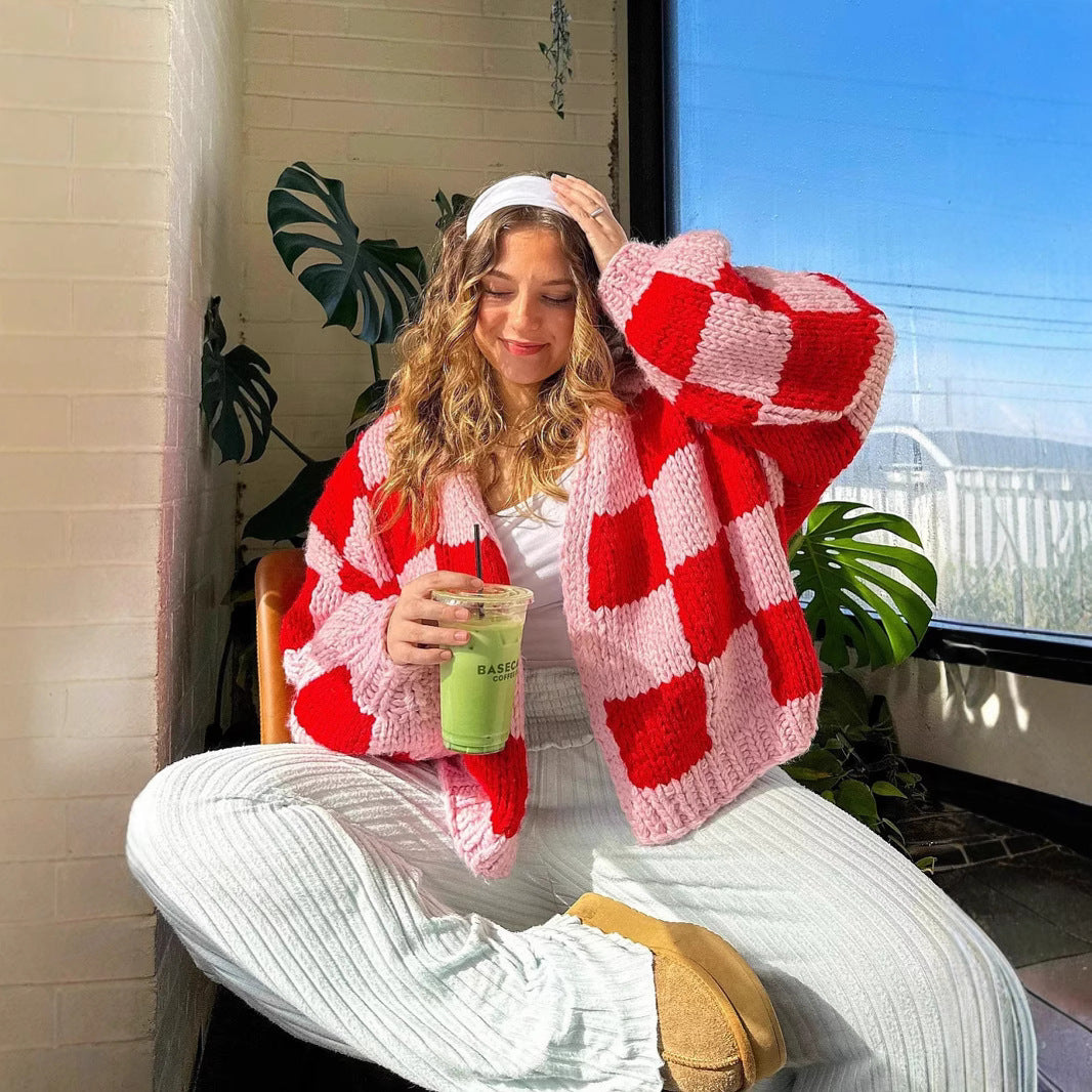 Damen Grobstrickjacke im modernen Karomuster R&B