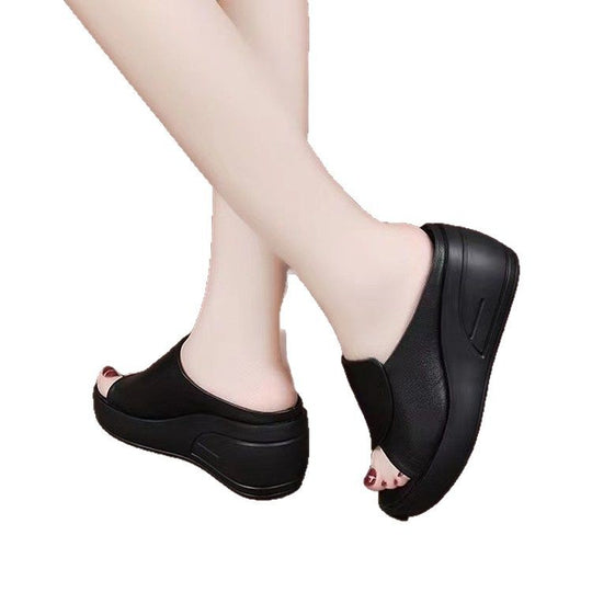 Damen Wedge-Pantoletten mit elegantem Überzug und rutschfester Sohle R&B