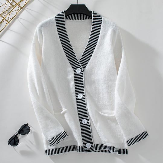 Damen Strickjacke mit modernen Streifenakzenten und Taschen R&B