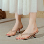 Damen Stilvolle Flip-Flops mit elegantem Riemendesign