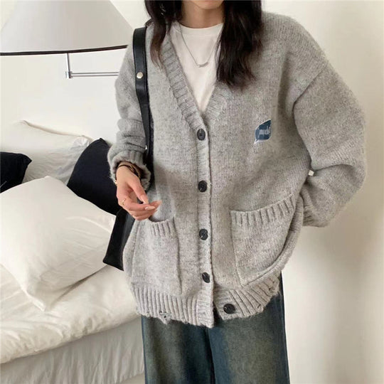 Damen Grober Strickcardigan mit praktischen Taschen und Knopfdetails R&B