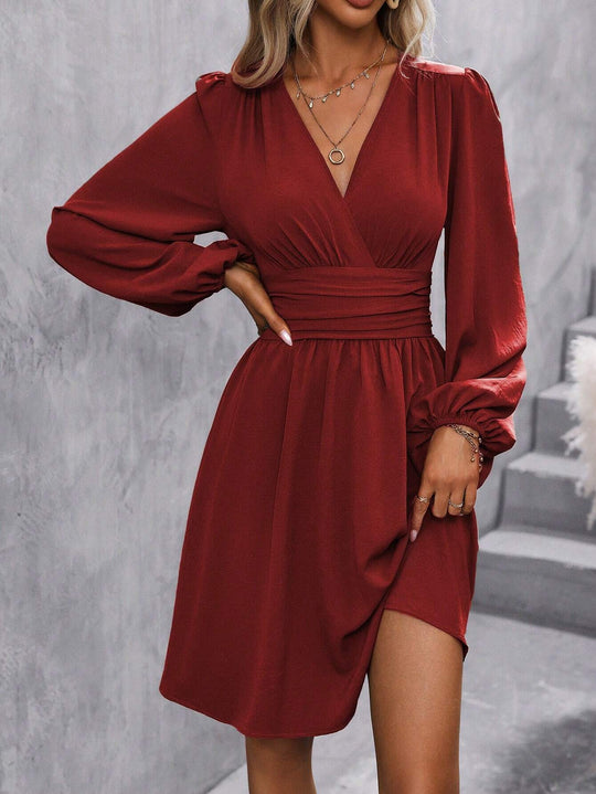 Damen Wickelkleid mit schickem V-Ausschnitt und voluminösen Ärmeln R&B