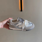 Damen Sneaker mit auffälligem Band und sportlichem Design R&B