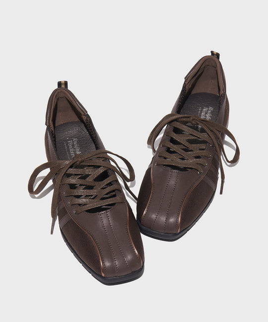 Damen Sportliche Sneakers im modernen Design mit atmungsaktiver Oberflächenstruktur R&B