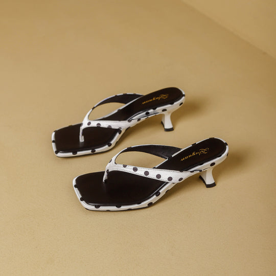 Damen modische Flip-Flops mit geschmackvollem Punktedesign und elegantem Absatz R&B